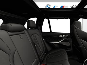 2026 BMW X5 M — миниатюра 11