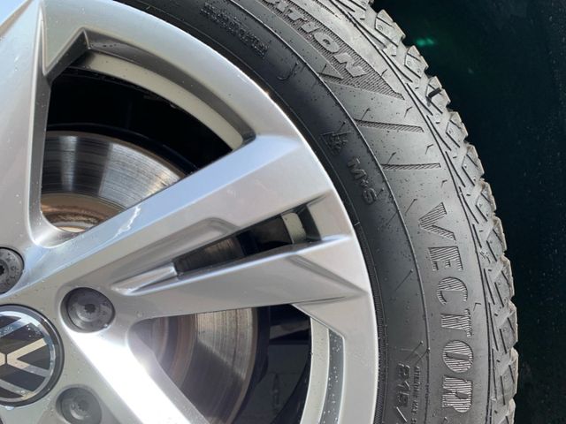 T-Roc 2.0 TDI R-Line AHK-abnehmbar Navi Massages
