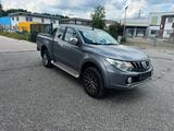Mitsubishi L200 Plus Club Cab 4WD - Mitsubishi L200 Gebrauchtwagen in Hamburg