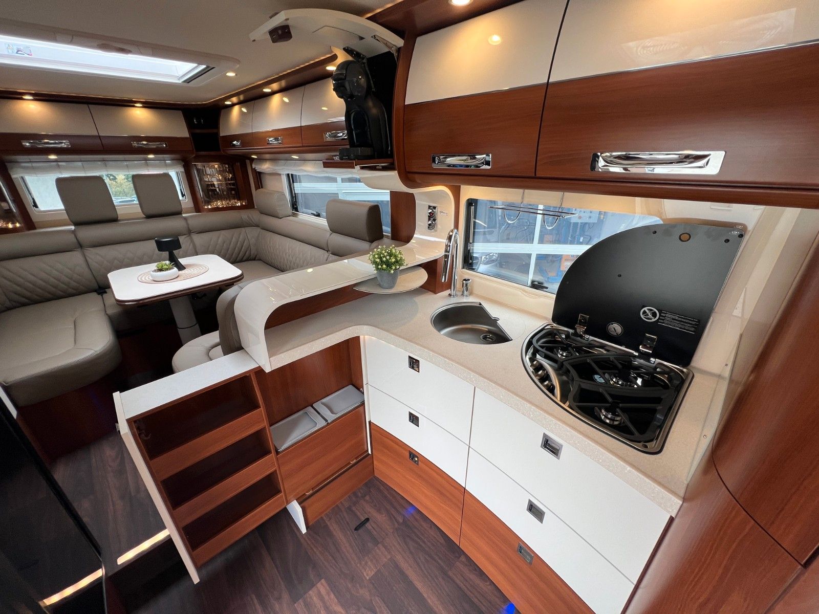 Fahrzeugabbildung Carthago Liner-for-two I 53 L Iveco