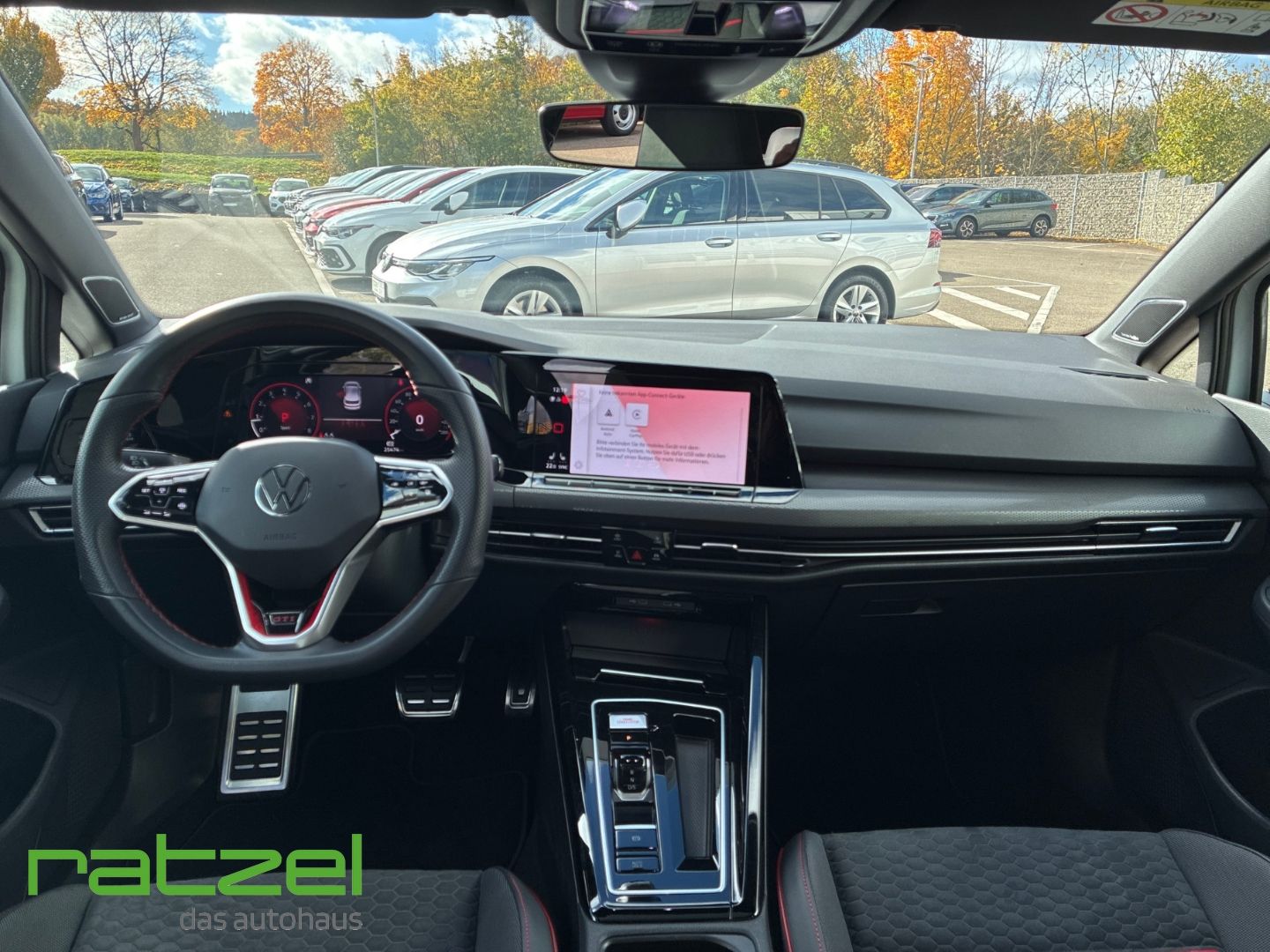 Fahrzeugabbildung Volkswagen Golf GTI 2.0 TSI Clubsport Pano RFK Har/Kar Akra