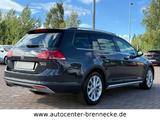 Volkswagen Golf VII Alltrack Variant *4x4*Panorama* - Volkswagen Gebrauchtwagen in Magdeburg