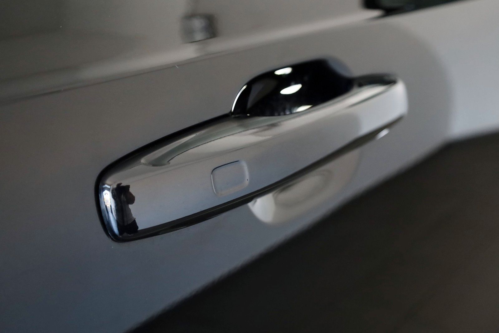 Fahrzeugabbildung Volvo XC90 Plus Bright AWD,7Sitze4xSH,360Kam.,HUD,,AHK
