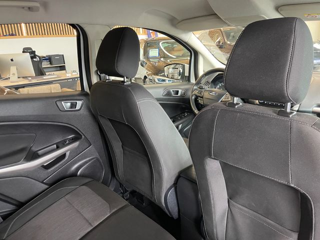 Ford EcoSport Cool & Connect Aut. *NAVI*DAB*PDC*SHZ*