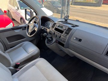 Volkswagen T5 Transporter - 10