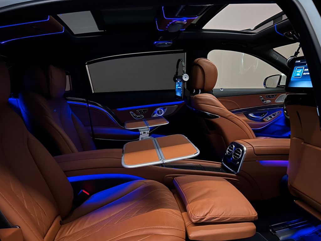 Mercedes-Benz S 560 S560 Maybach 4M *CHAUFFEUR PAKET*FOND-TV*MASSAGE