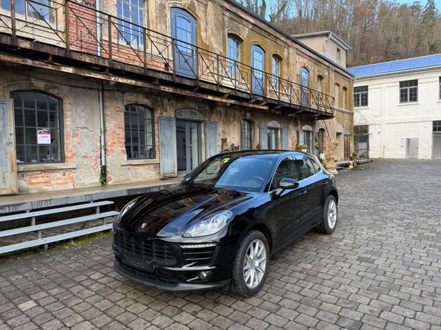 Porsche Macan S Diesel PZ-Scheckh.  2.Hd. Approved 04/25