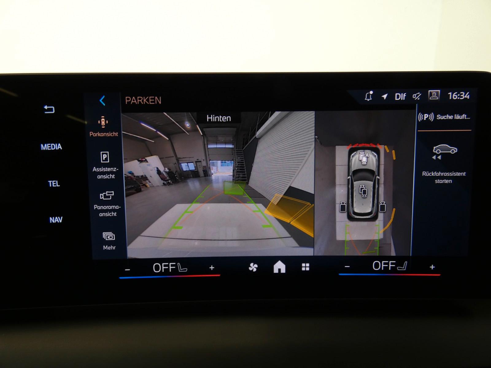 BMW 1 Series i M Sport *HUD*DAB*RFKamera*PDC*LM 18, миниатюра 24