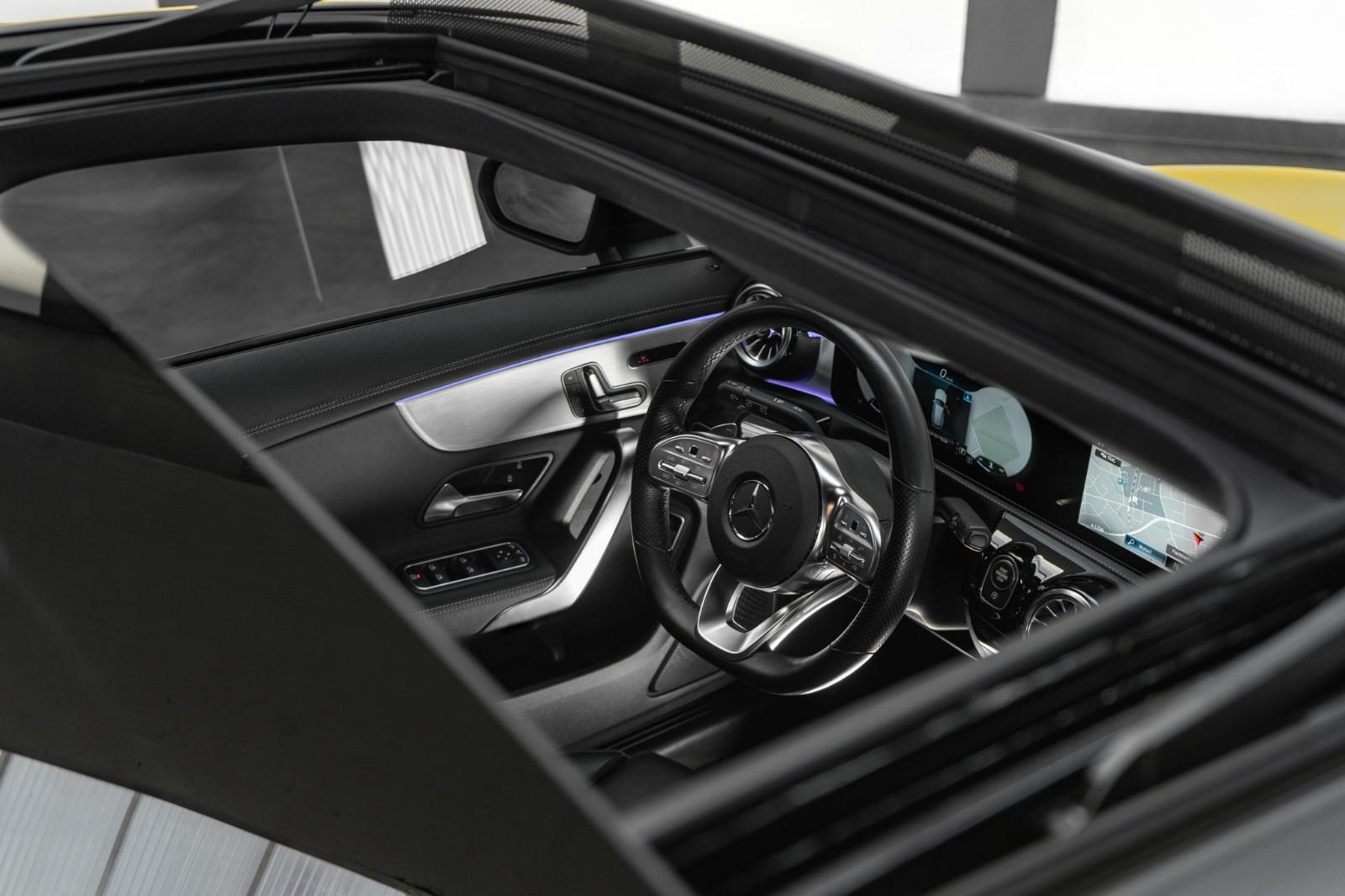Mercedes-Benz CLA 35 AMG #AEROKIT #NIGHT-PAKET #PANORAMA