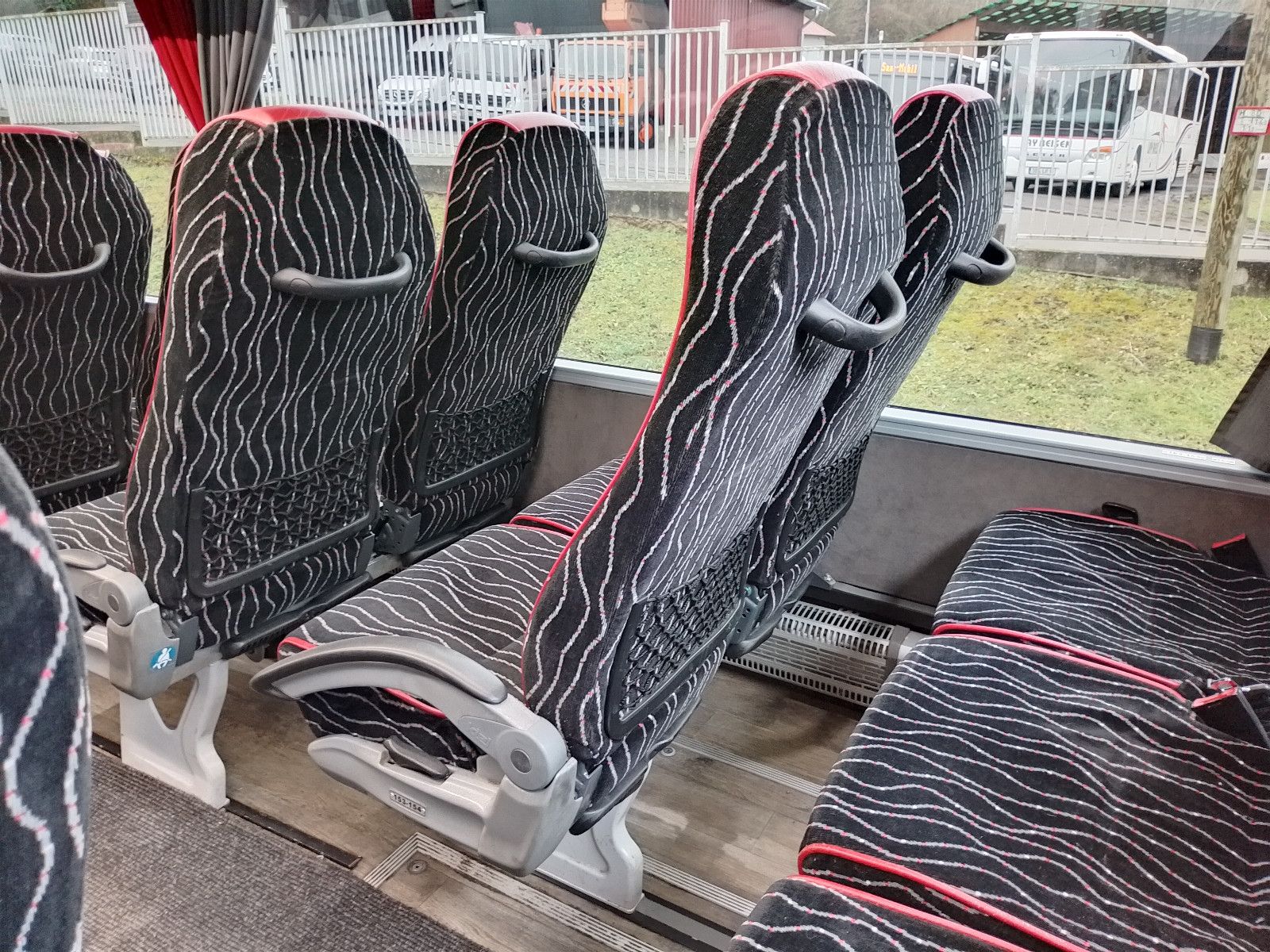 VANHOOL  2019 - Image 36 of 50