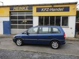 Opel Zafira 1.6 16V Elegance - Opel Zafira aus 2002: Elegance