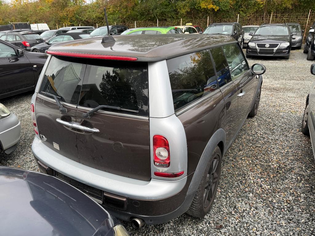 MINI Cooper Clubman