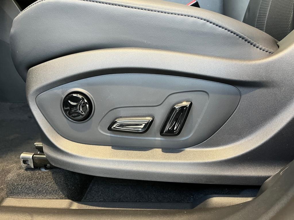MG S9 PHEV LUX Pano+Ambiente+Sitzklima+360+LED+PTS