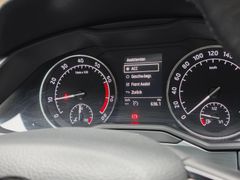 SKODA Superb 1.5 TSI ACT Carplay AHKschwenk. ACC