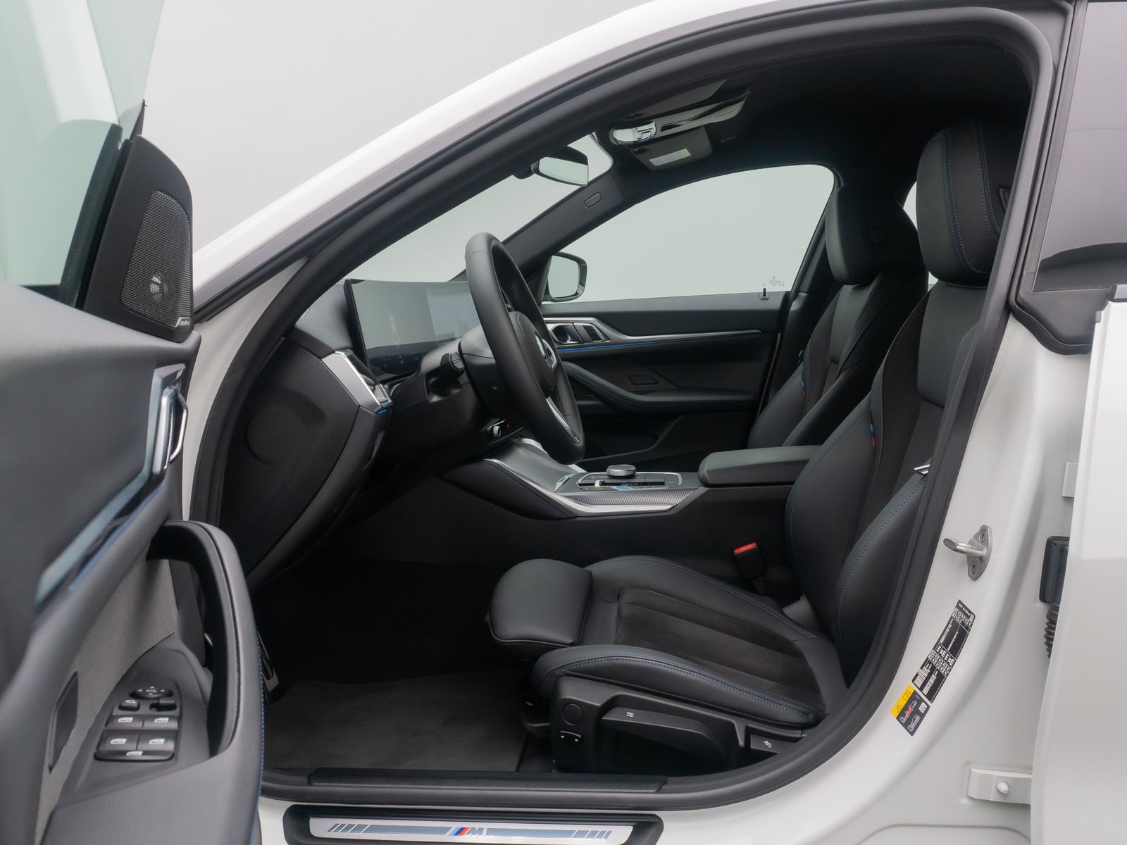 Fahrzeugabbildung BMW i4eD40 Gran Coupe M Sport Kamera DAB H/K 18Zoll