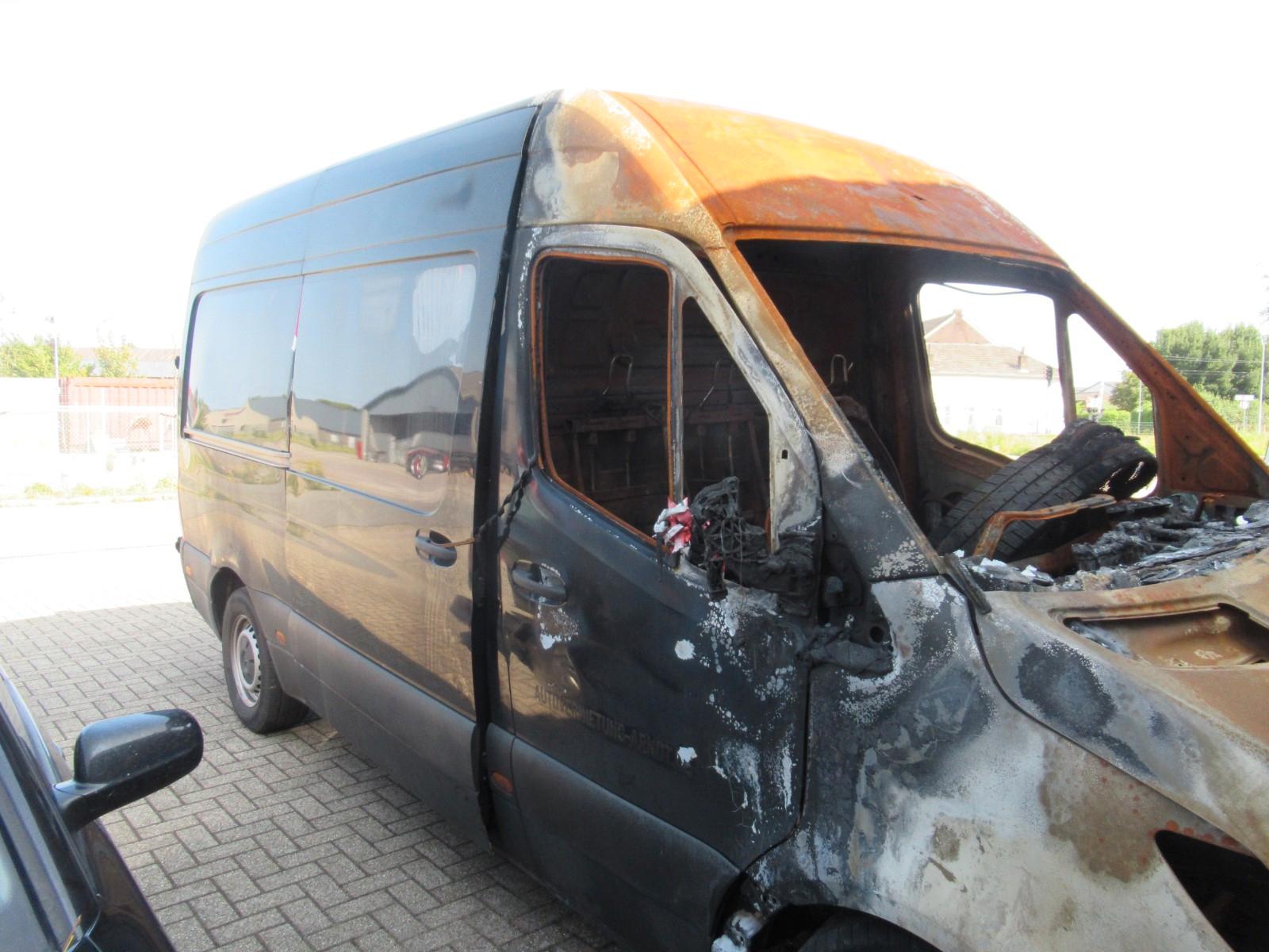 Mercedes-Benz Sprinter III Kasten RWD/AWD 317 CDI