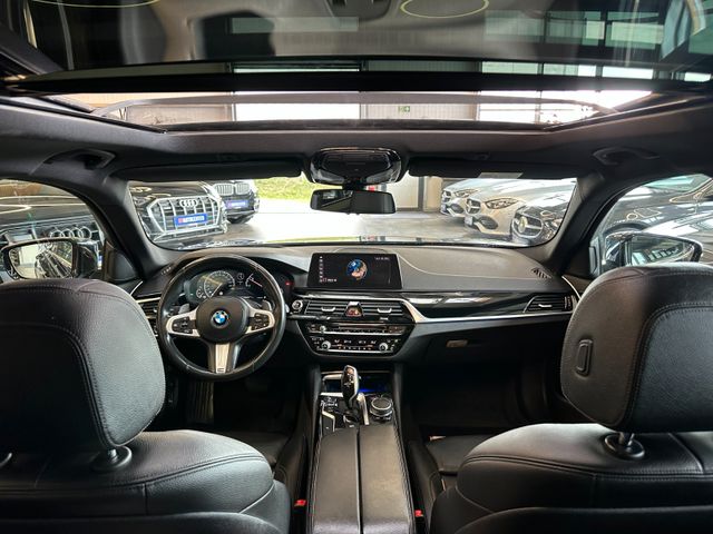 MYAUTOCENTER – Gebraucht- und Jahreswagen mit Werkstattservice in Pfaffenhofen BMW 520 *KEYLES*HEAD-UP*PANO*ACC*AHK*PDC(CAM)*