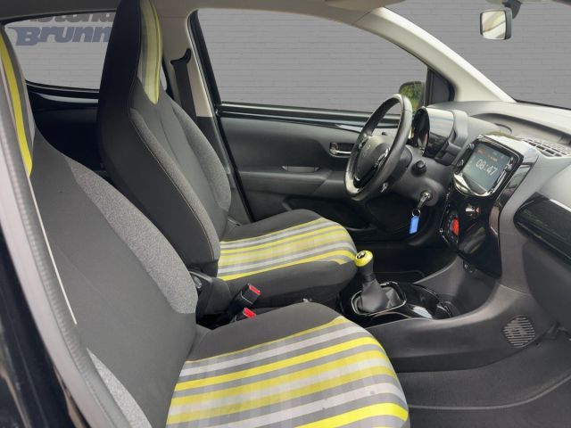 Foto Nummer 9: PEUGEOT 108