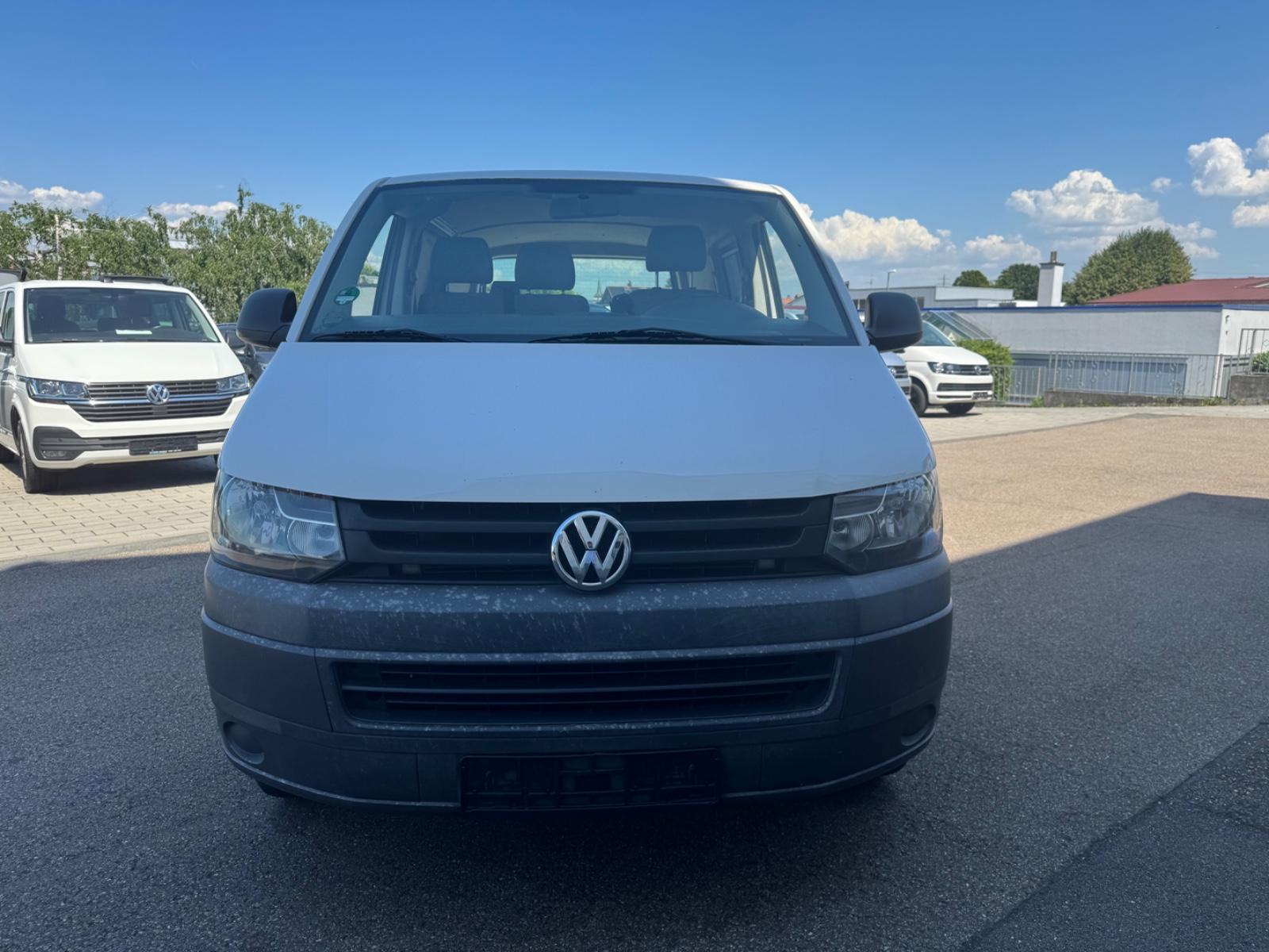 Volkswagen T5 Transporter Kasten/Klima/Bett/Regale/Ausbau