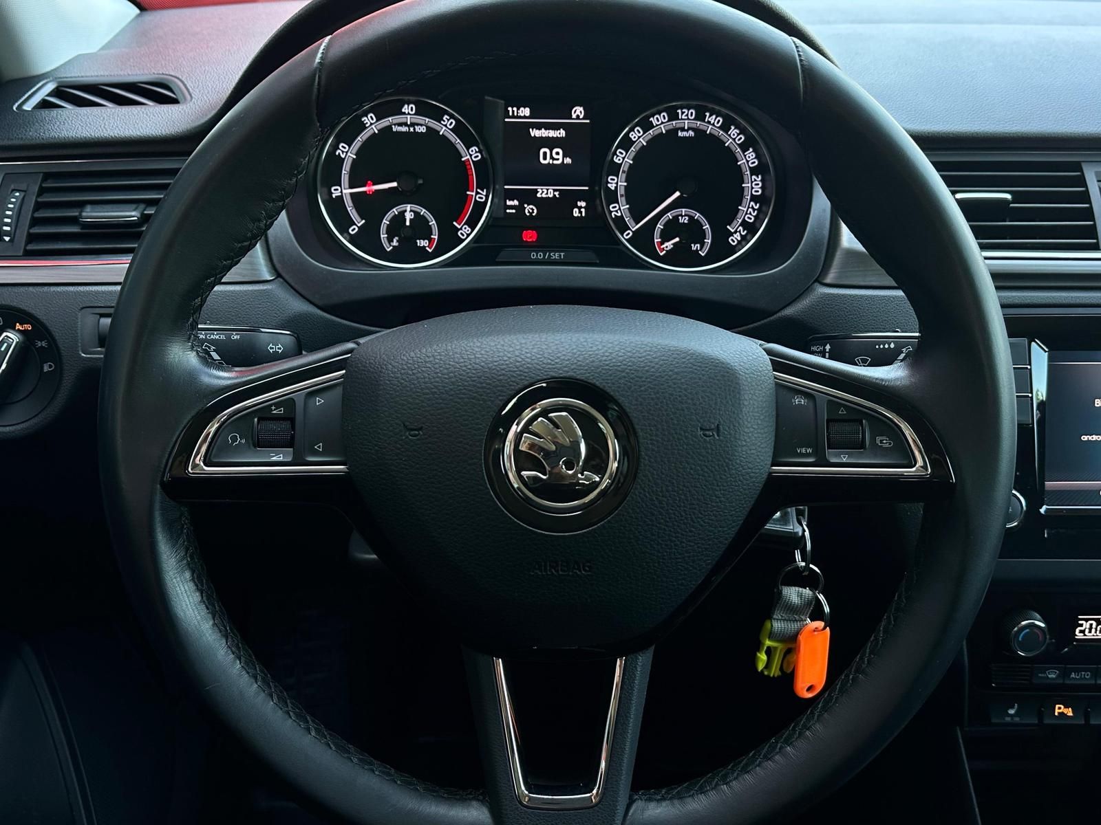 SKODA Rapid 1.0TSI CLEVER* BIXEN#TEMPO#PDC#KLIMA#SHZ - Image 11