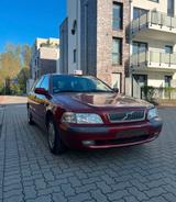 Volvo V40 1.8 - Run&Drive Scheckheft voll - rote Volvo V40
