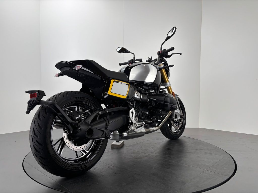 Fahrzeugabbildung BMW R12 NineT TRACKER *NEUWERTIG *TRACKER UMBAU