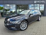 Volkswagen Passat Variant Elegance*Leder*Led*Kamera*Voll* - Volkswagen Passat Variant mit Diesel-Antrieb: Kombi