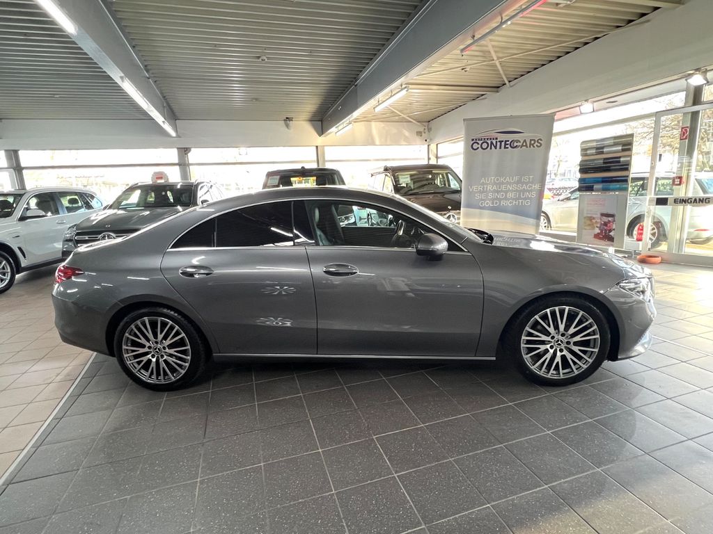 Mercedes-Benz CLA 180