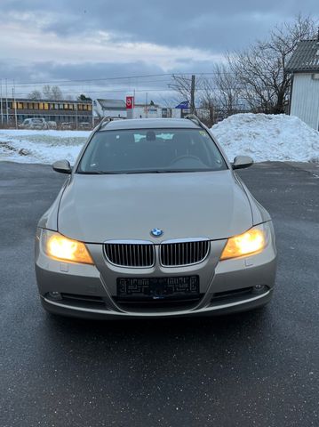 BMW 325 Baureihe 3 Touring 325i xDrive