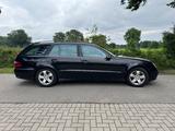 Mercedes-Benz E 320 CDI 4MATIC T AVANTGARDE Avantgarde - Mercedes-Benz E 320: Cdi 4matic