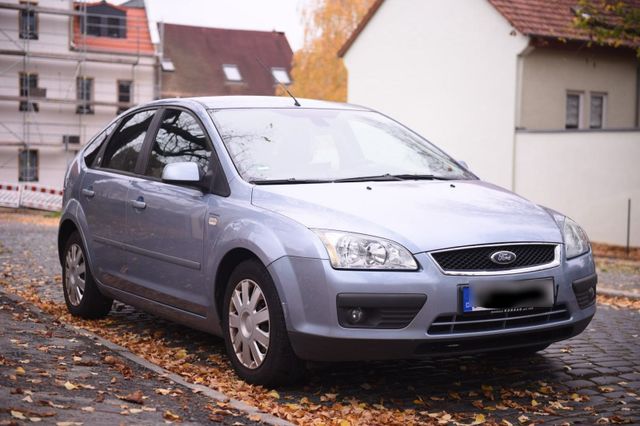 Ford Focus 1.6 Benzin e.z. 2005