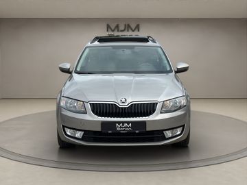 Skoda Octavia - 2