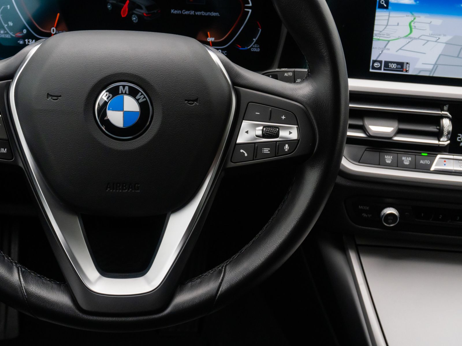 Fahrzeugabbildung BMW 320d Stop&Go PDC Alarm DAB DriveAssist Sportsitz