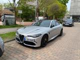 Alfa Romeo Giulia 2.9 Quadrifoglio, Akrapovic, Carbon Dach - Alfa Romeo Giulia Akrapovic Gebrauchtwagen