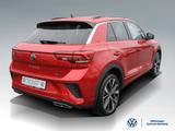 Volkswagen T-Roc 2.0 TSI R-LINE+AHK+PARKASSIST+NAV+ACC+LED - mit Benzin-Antrieb: Rot, mit Navigationssystem