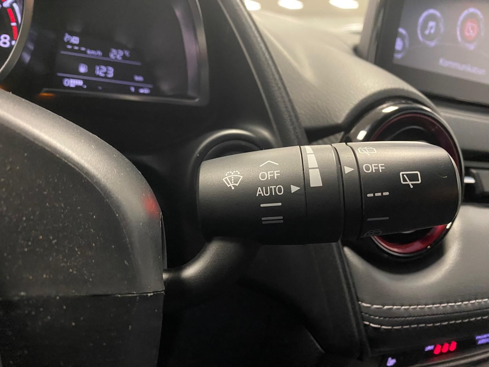 Fahrzeugabbildung Mazda CX-3 2.0 NAVIGATION+LED SCHEINWERFER+KAMERA+HEAD