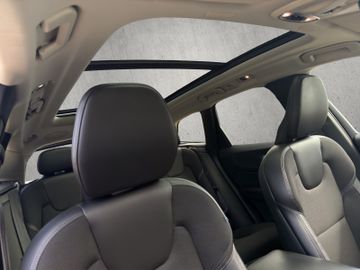 Volvo XC60 - 10