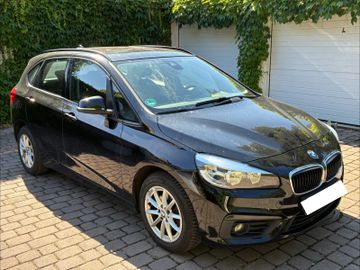 BMW 218 - 2