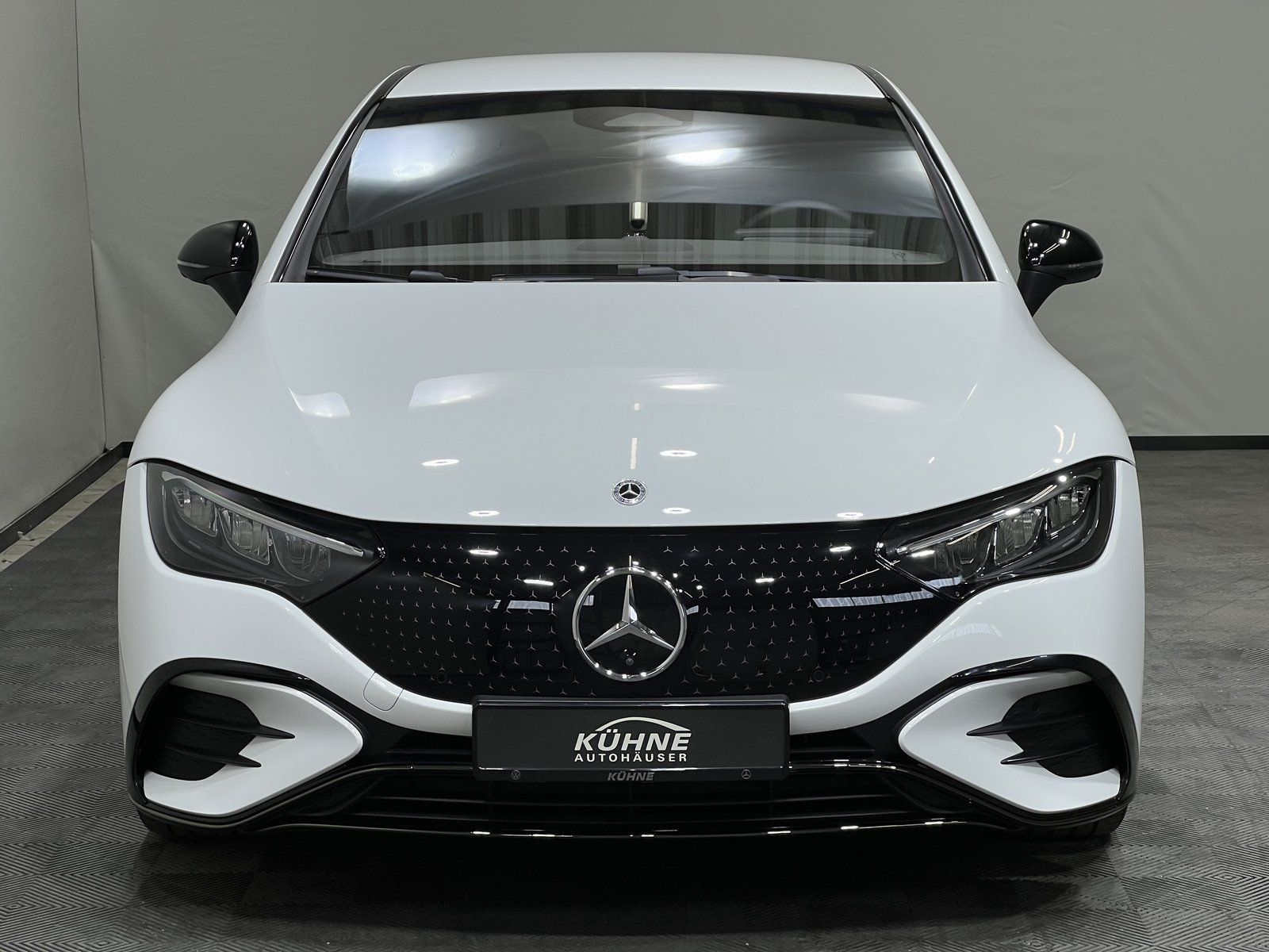 Mercedes-Benz EQE 300 AMG+AdvancedPlus+HA 4,5Lenkung+360+Night imagem 2