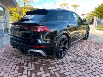 Audi Q8 - 6