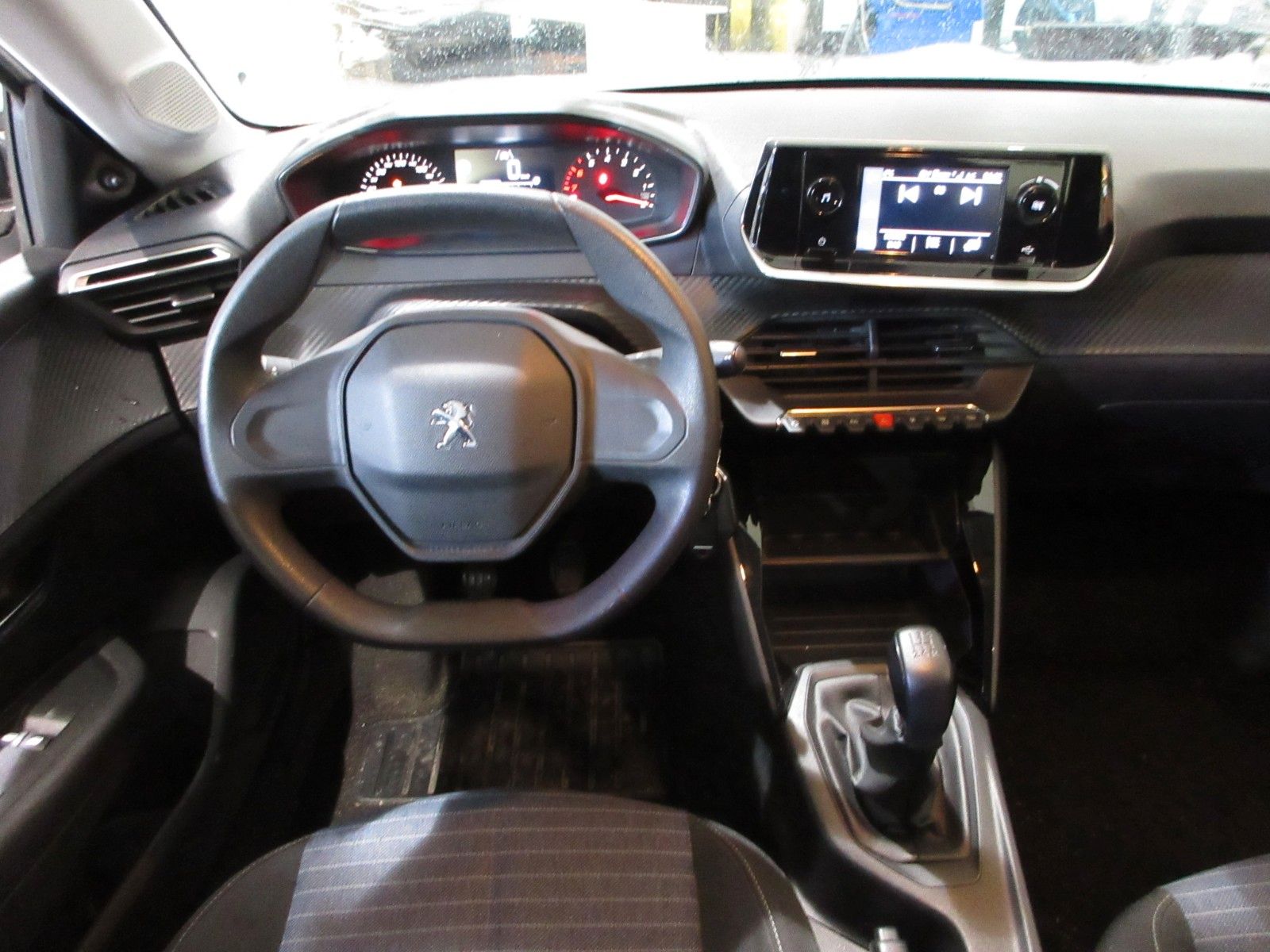 Fahrzeugabbildung Peugeot 208 1.2 Like KLIMA/TEMPOMAT/SPURASSISTENT