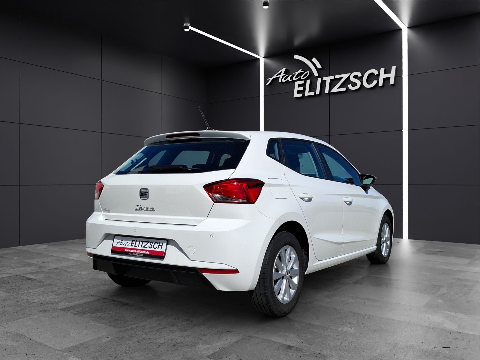 Fahrzeugabbildung SEAT Ibiza TSI Style LED AID GRA PDC SH LM