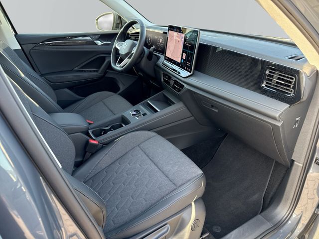 Tiguan 2.0 TDI DSG Life *Navi(15'')*IQ.DRIVE*AHK