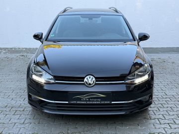 Volkswagen Golf - 3