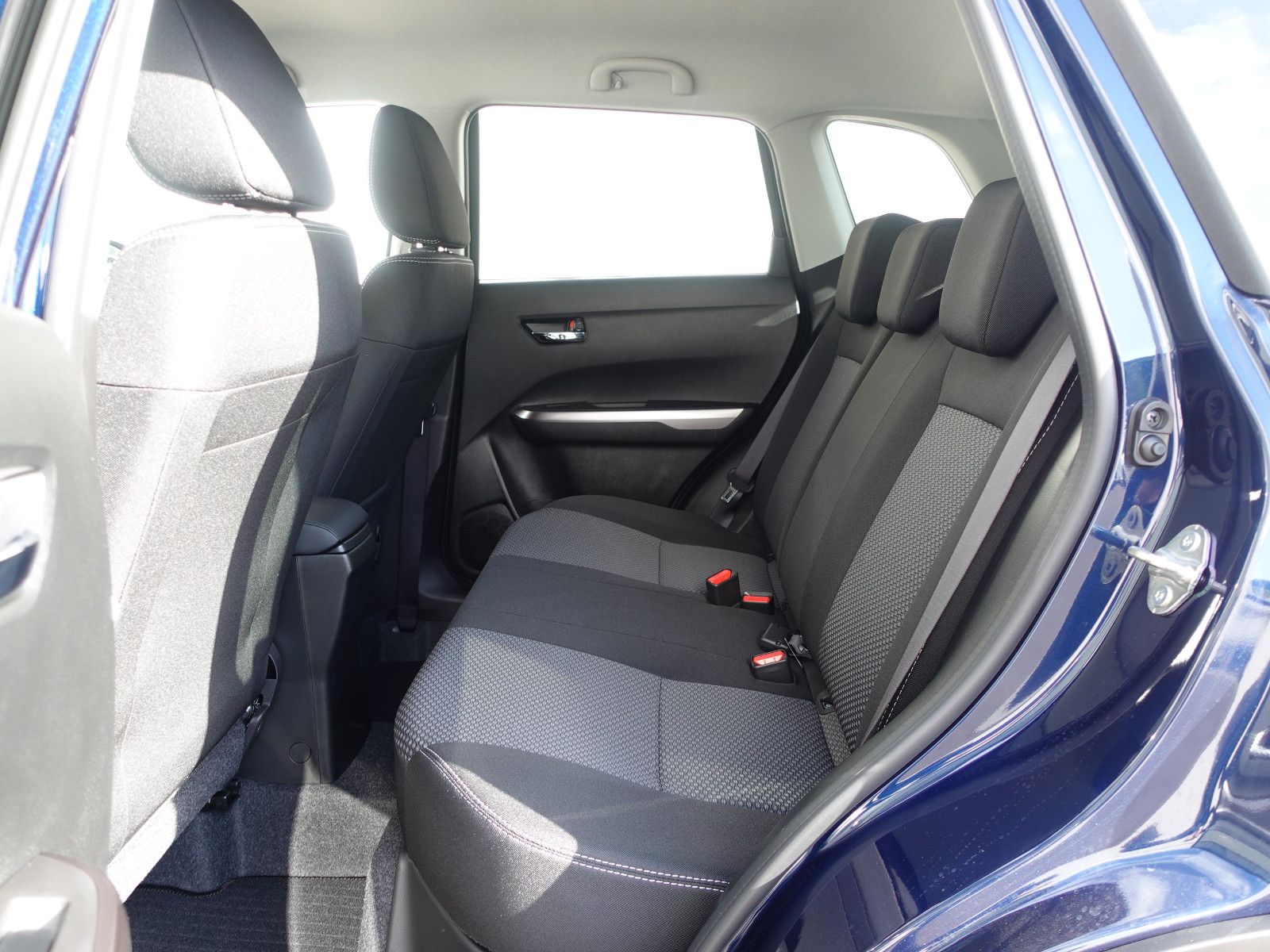 Fahrzeugabbildung Suzuki Vitara Comfort 1.4,Navi,Kamera,Sitzhz,LED,17"Alu