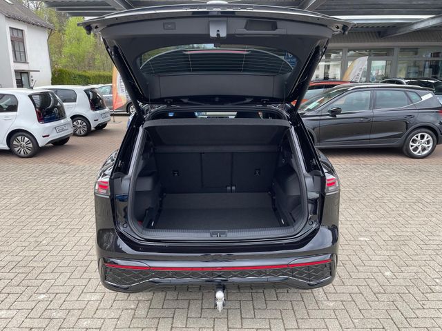 Tiguan 2.0 TDI DSG R-Line 193PS ACC/LED/NAV/AHK