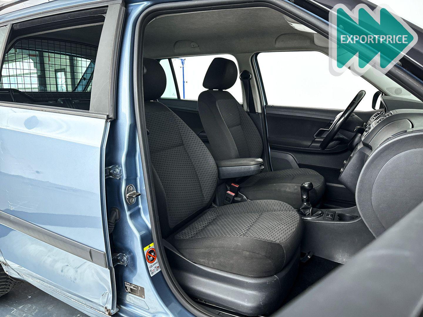 Skoda Fabia 2010 — photo 19