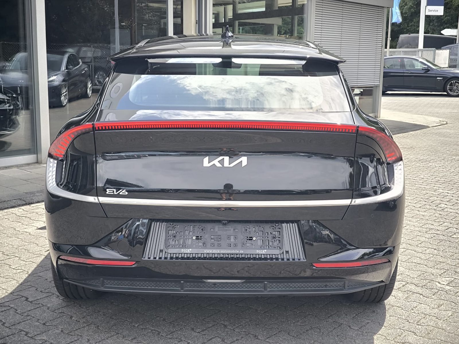 Fahrzeugabbildung Kia EV6 2WD WERKSGAR+NAVI+LED+SHZ+DAB+KAMERA+ACC+19"