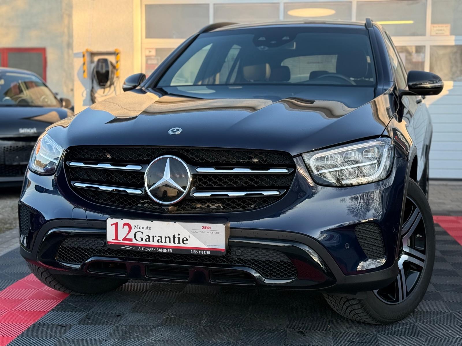 Mercedes-Benz GLC 300 e *4M*HEAD UP*ACC*360°
