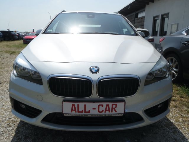 BMW 216d Active Tourer 216d Sport Line*Navi*S/Wi-Alu